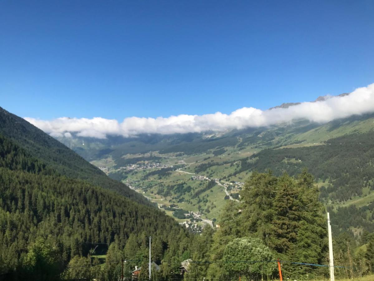 Edelweiss Hotel Чамполук Екстериор снимка